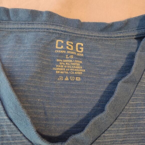 Champs Sports Gear Tee Size: Large  (0118) - Picture 2 of 4